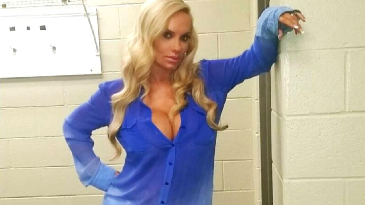 Coco Austin Is 7 Months Pregnant and Has the Smallest Baby Bump We've Ever  Seen