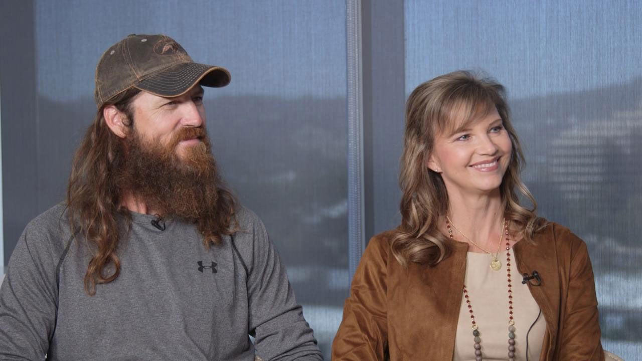 Duck Dynasty Sex Ed Jase and Missy Robertsons Romance Advice for Their Kids Entertainment Tonight