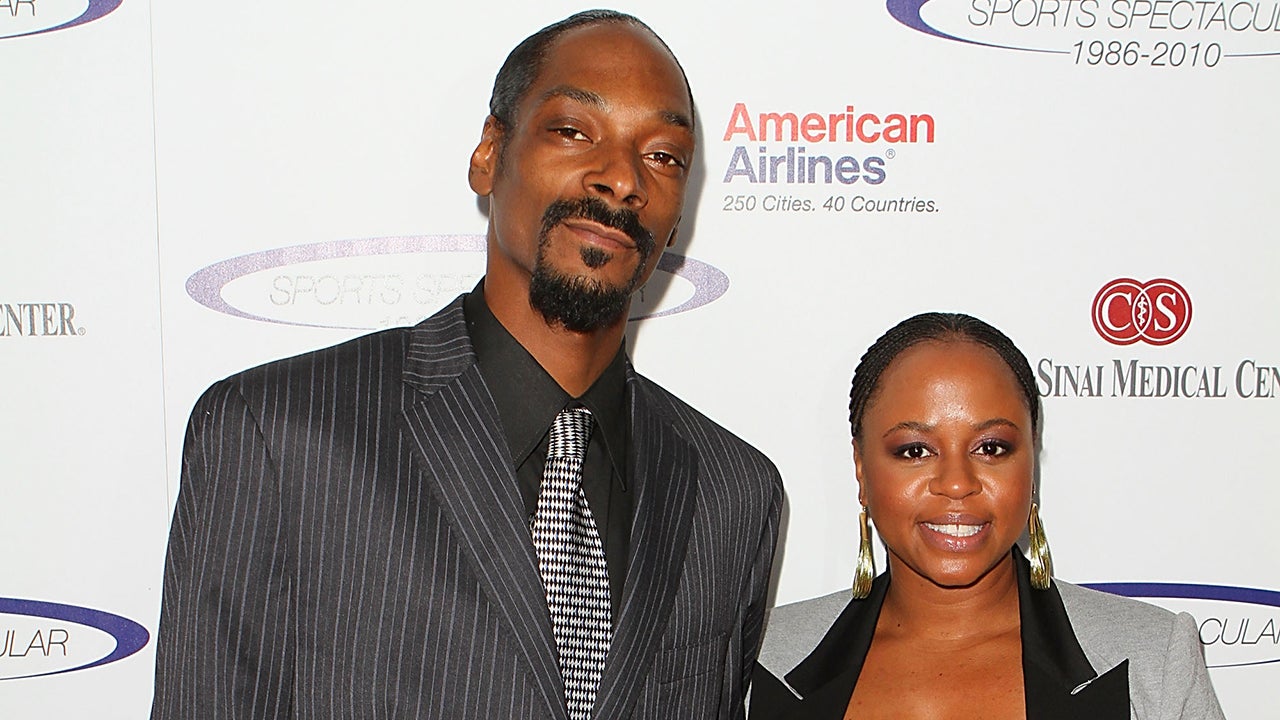 Snoop Dogg Celebrates 19 Years Of Marriage With The Best Throwback Pic Ever Entertainment Tonight