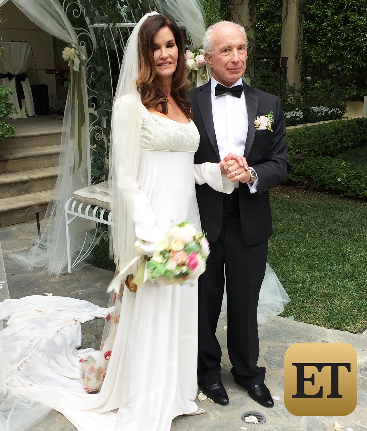 EXCLUSIVE: Janice Dickinson Marries Dr. Robert Gerner in Beverly Hills ...