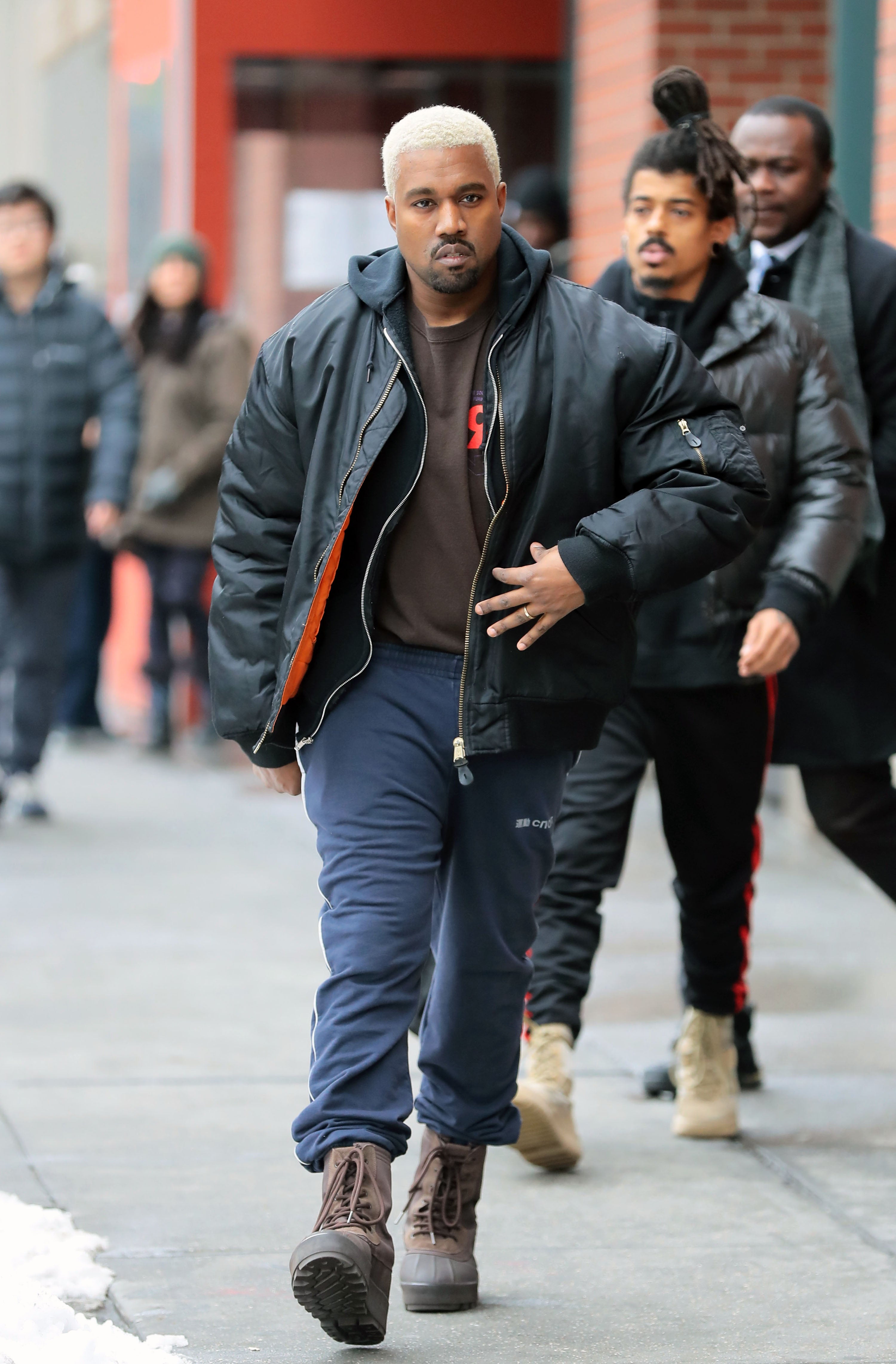 Kanye West Dyes His Hair Platinum Blond Again -- See the Pic ...
