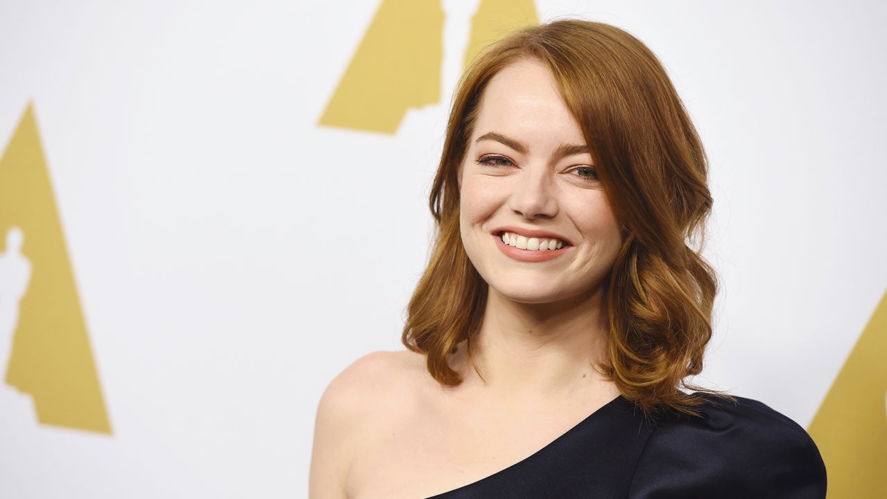 Emma Stone Draws French Flag on Her Hand to Support Paris: Photo