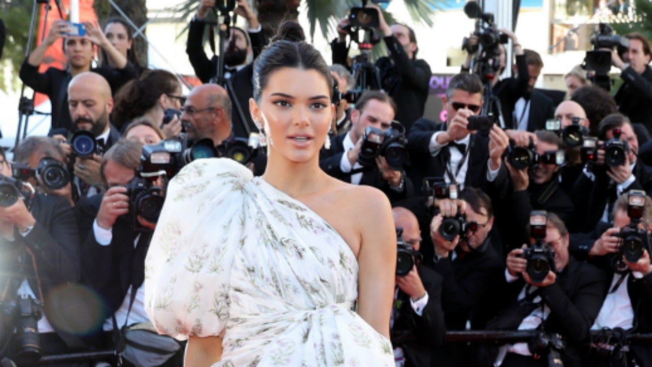 Kendall Jenner Goes Topless While Modeling Red Thong in New Ad Campaign ...