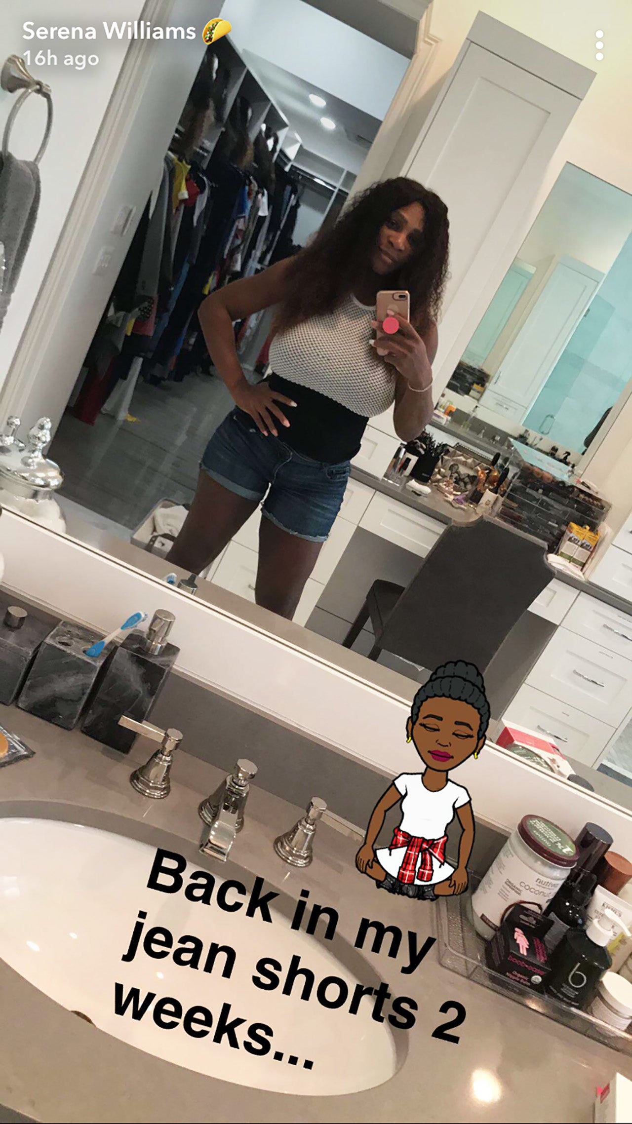Serena Williams shows off post-baby weight loss as she slips back into jean shorts 2 ...