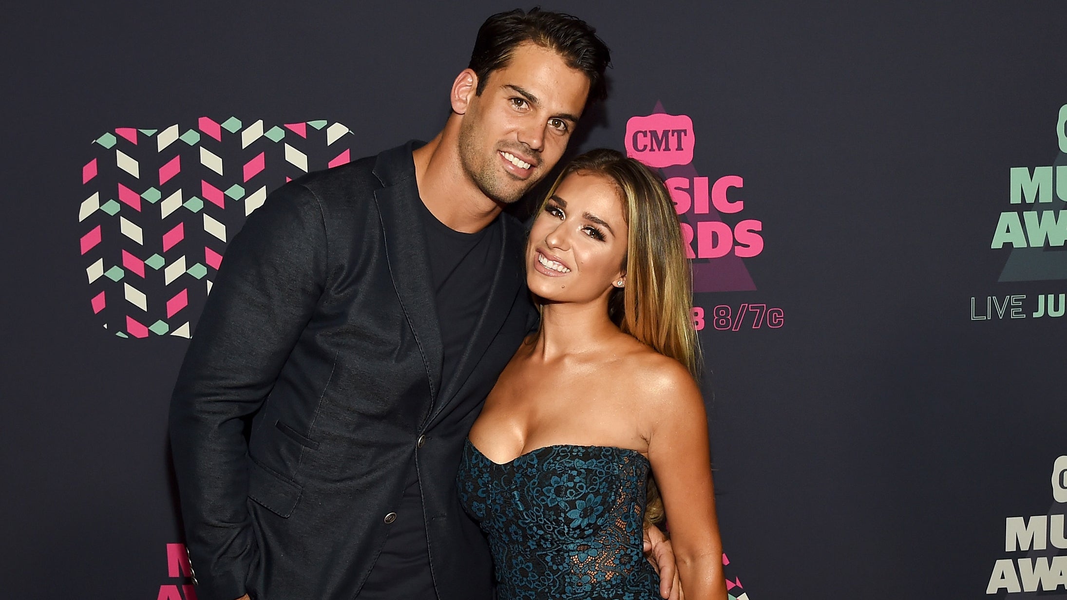 Jessie James Decker with relaxed, Husband  