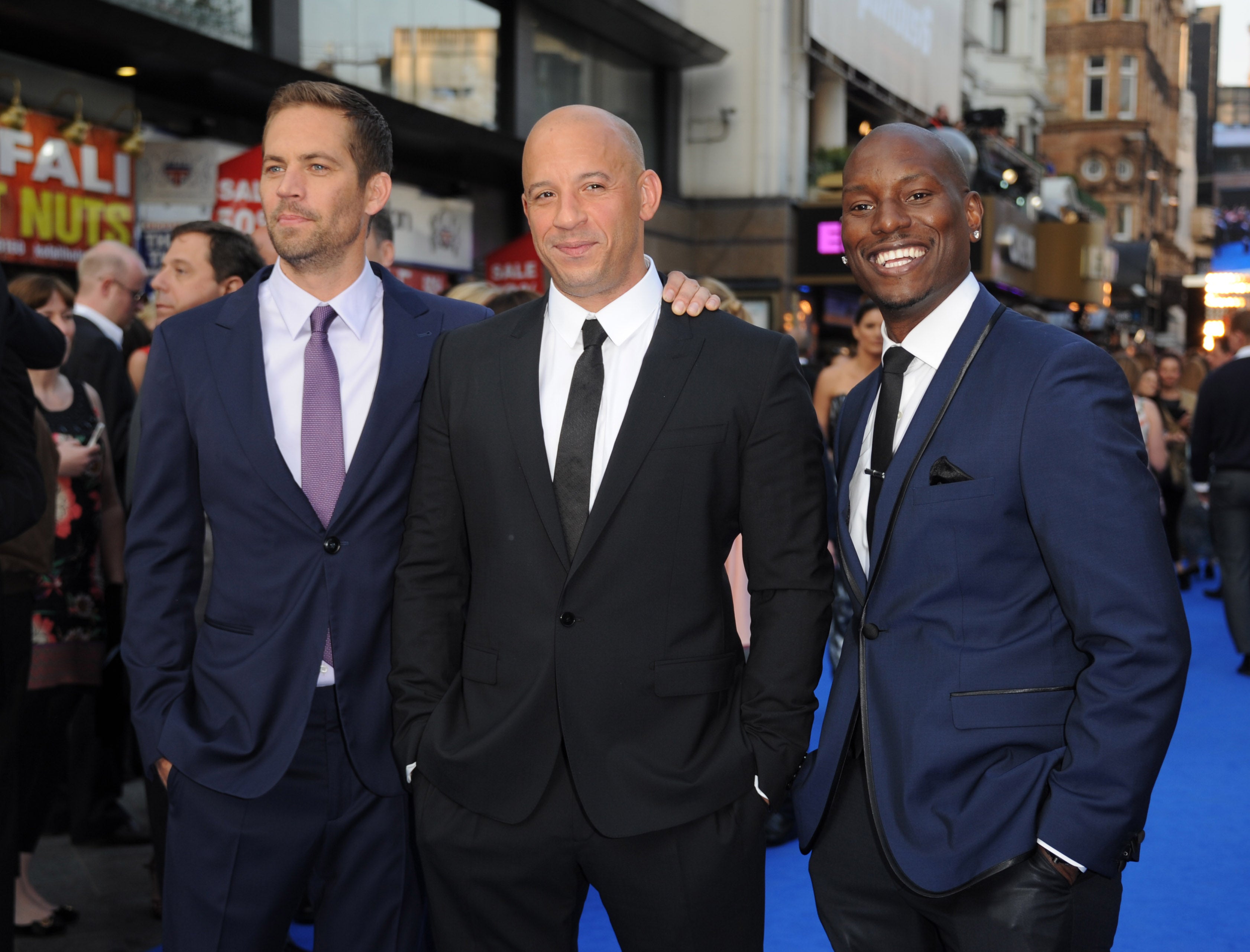 zwart Werkloos Genre Vin Diesel Shares 'Brotherhood' Photo With Tyrese and Paul Walker After Dwayne  Johnson 'Fast' Spinoff News | Entertainment Tonight