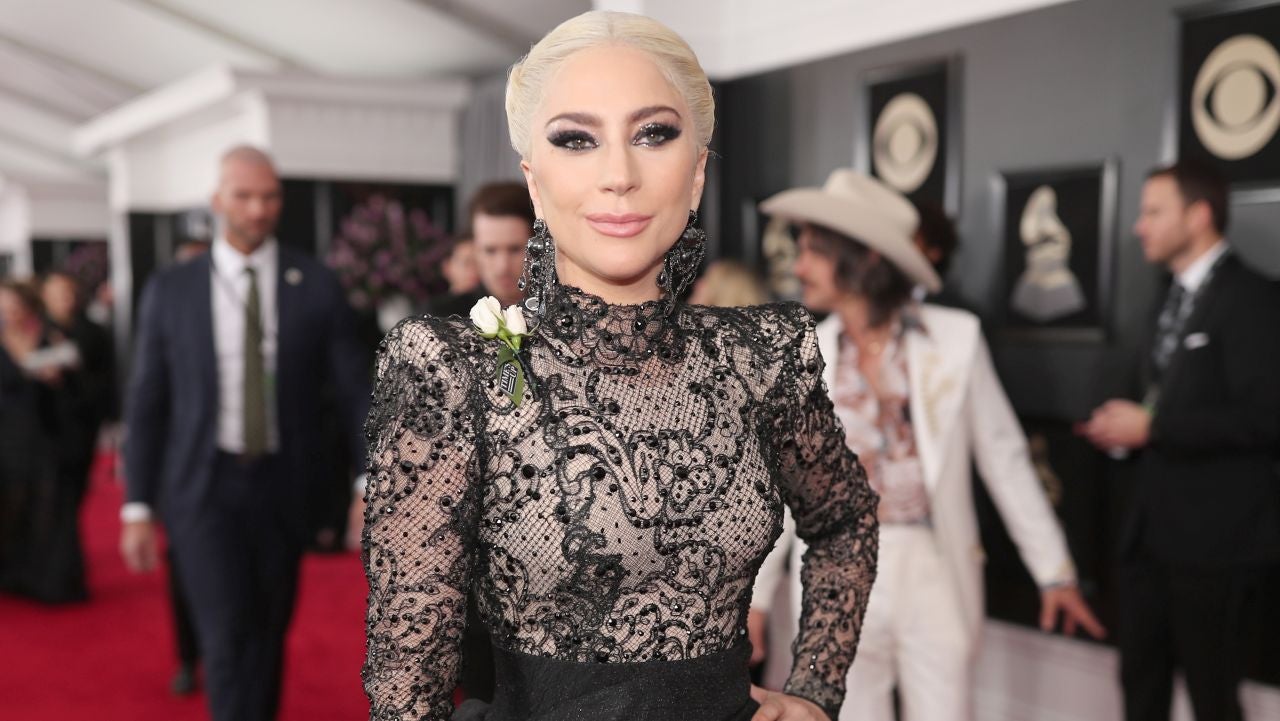 Lady Gaga Rocks the 2018 GRAMMYs Red Carpet in Dazzling Black Gown -- See the Look! | Entertainment Tonight Lady Gaga Rocks the 2018 GRAMMYs Red Carpet in Dazzling Black Gown -- See the Look! | Entertainment Tonight