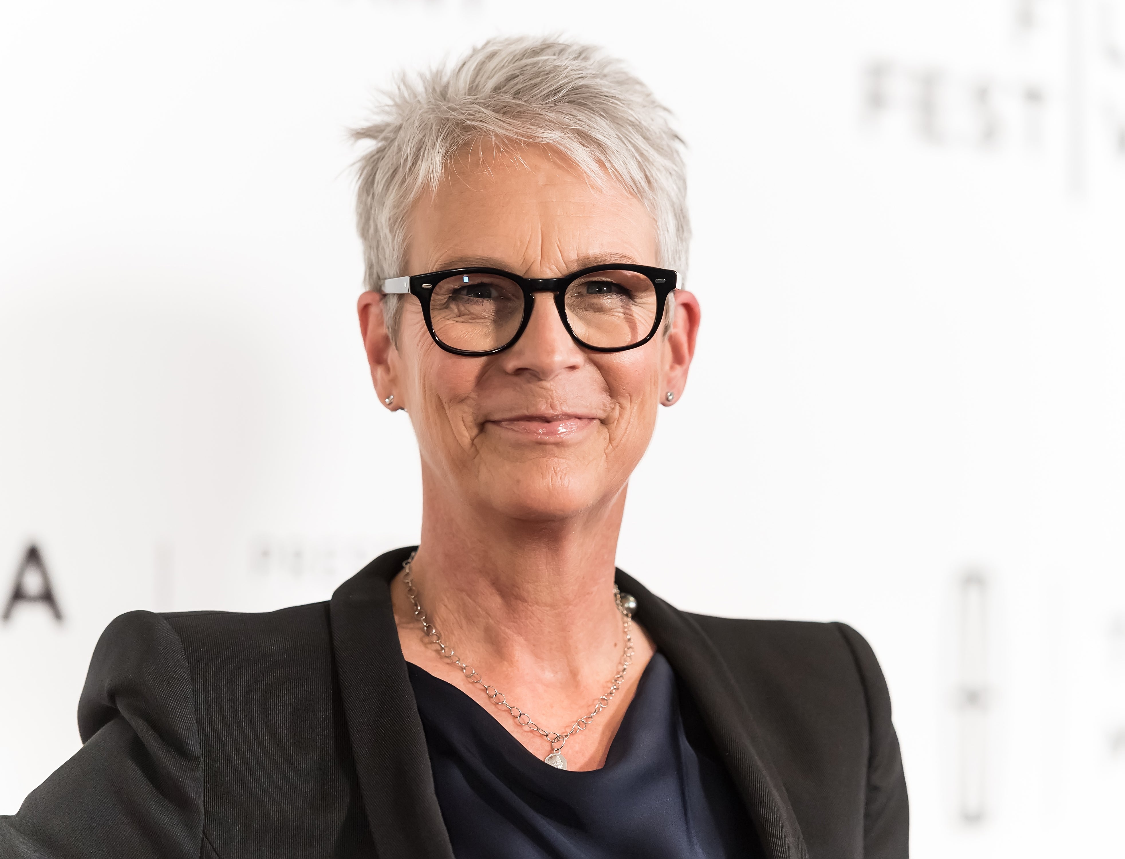 Jamie Lee Curtis Shares the Secret to Making Her 34-Year Marriage to  Christopher Guest Last | Entertainment Tonight