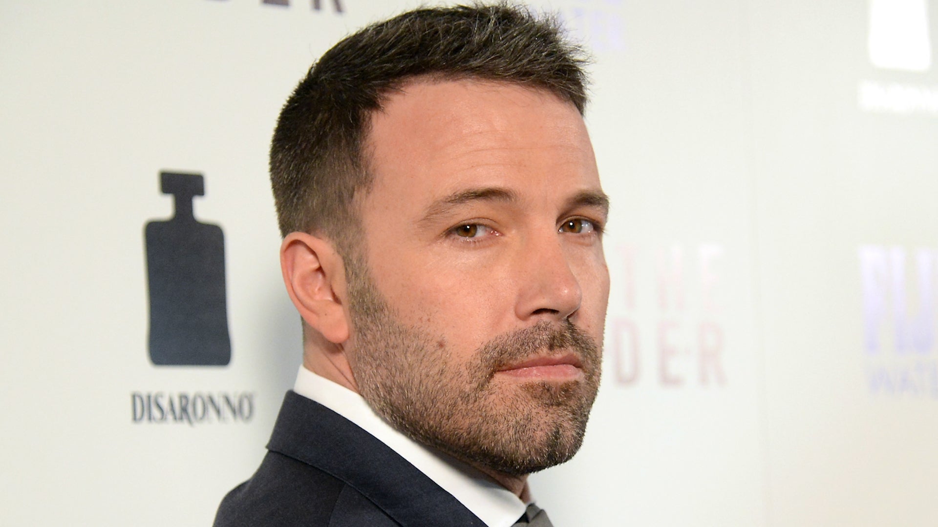 Ben Affleck To Direct And Produce TV Pilot 'The Middle Man' For Fox |  HuffPost Entertainment