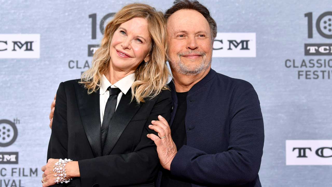 Billy Crystal & Meg Ryan Look Picture Perfect at 'When Harry Met Sally'  30th Anniversary Screening (Exclusive) | Entertainment Tonight