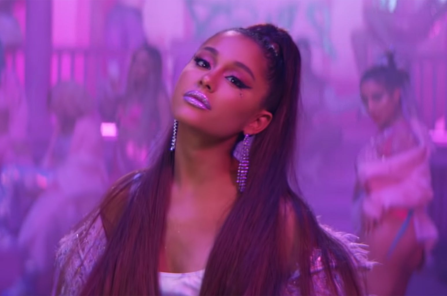 Ariana Grande Says Uplifting New Song Boyfriend Is About Love Trust And Fear Of Commitment Entertainment Tonight