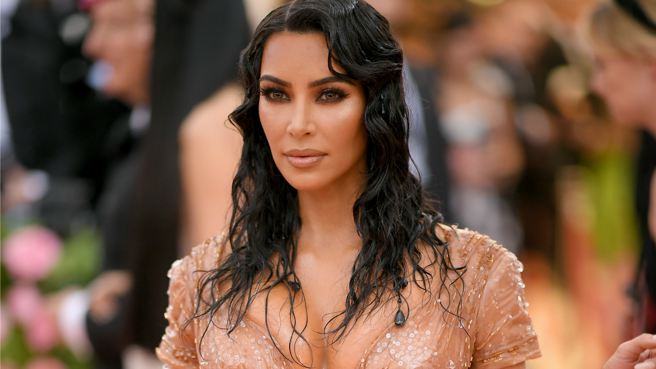 See How Kim Kardashian Pulled Off Her Waist-Whittling Met Gala Wet Look