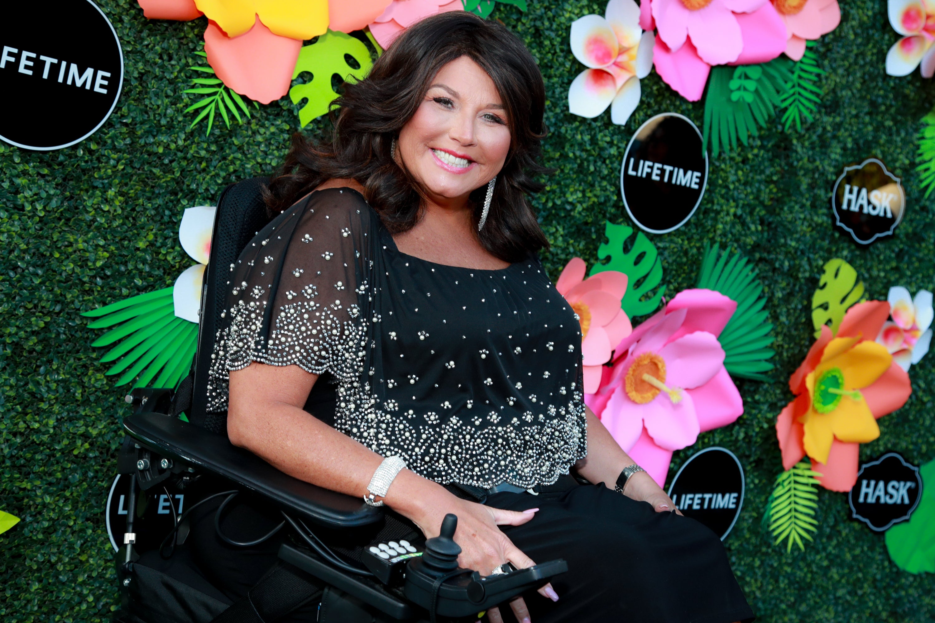 Abby Lee Miller Emotionally Recalls Wanting to Die After Health Scares in  'Dance Moms' Documentary | Entertainment Tonight