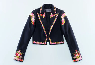 Blazer With Embroidery 