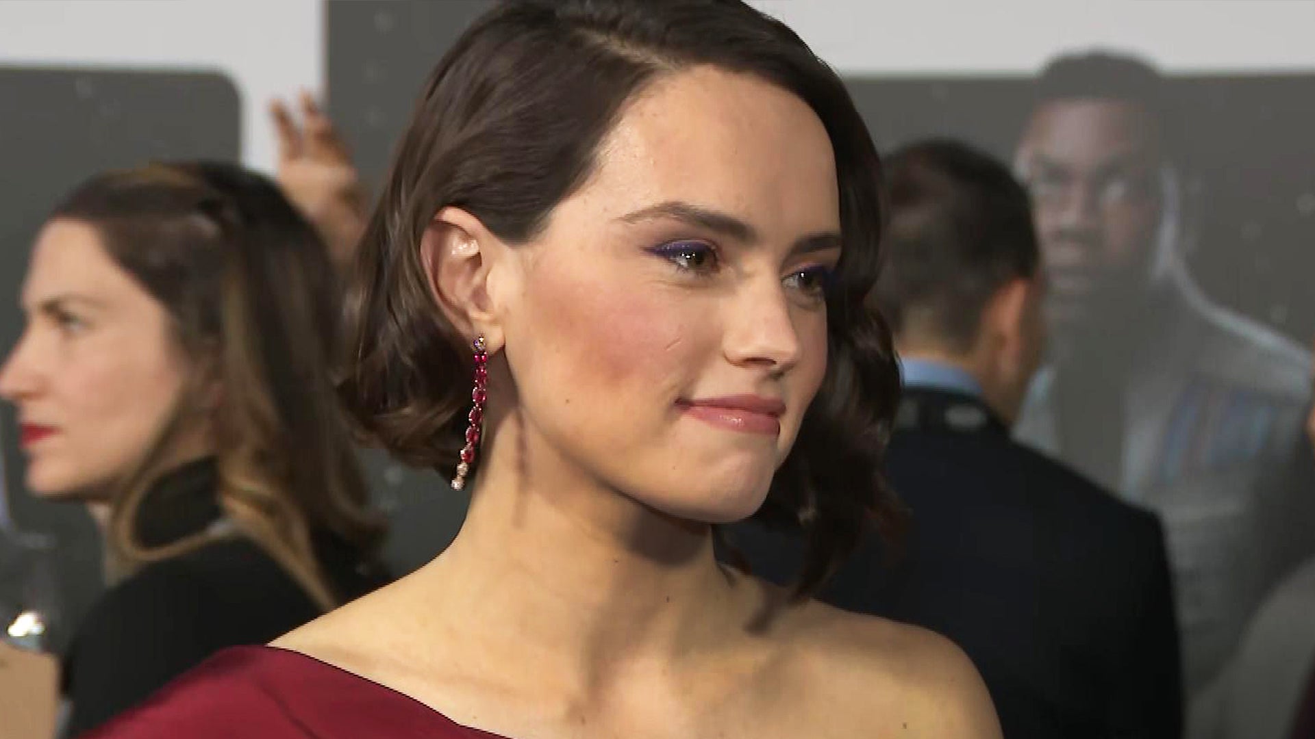 Daisy Ridley quis chorar ao assistir Star Wars: A Ascensão Skywalker