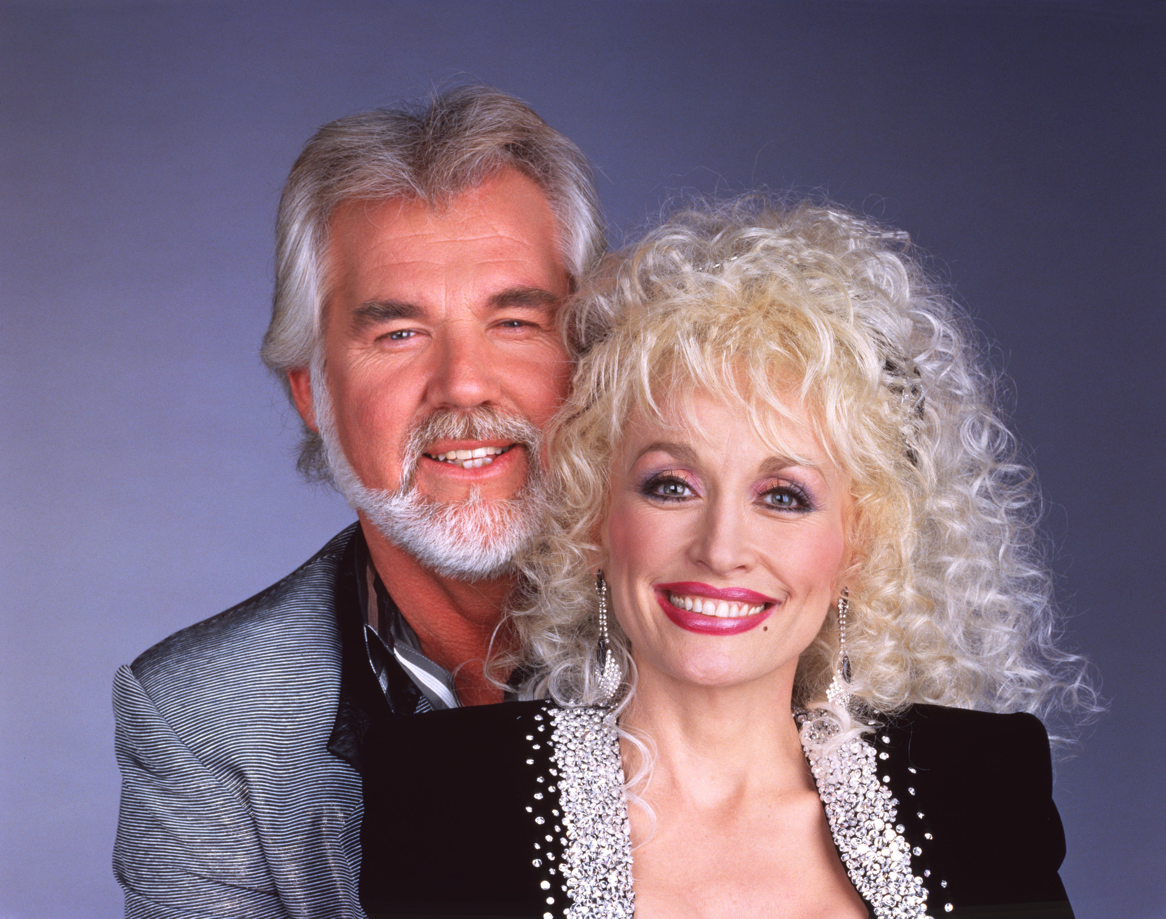 Dolly Parton Pays Tribute To Kenny Rogers I Will Always Love You Entertainment Tonight