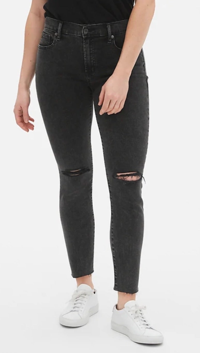 https://www.etonline.com/sites/default/files/images/2020-04/mid_rise_true_skinny_ankle_jeans_.jpg