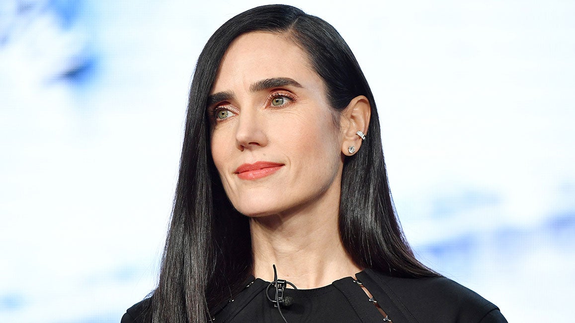 Jennifer Connelly Talks Unreal 'Top Gun' Sequel and Relevancy of  'Snowpiercer' (Exclusive)