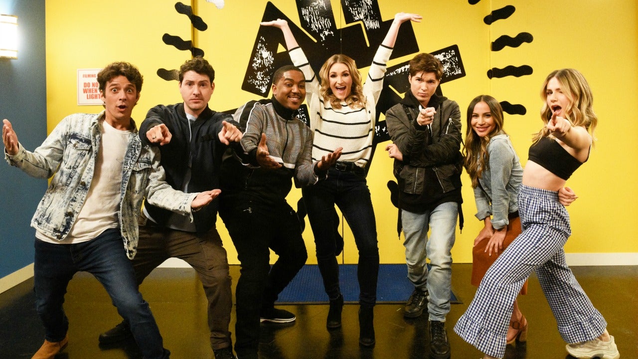 Zoey 101 Cast Reunites On All That Watch The Full Sketch Exclusive