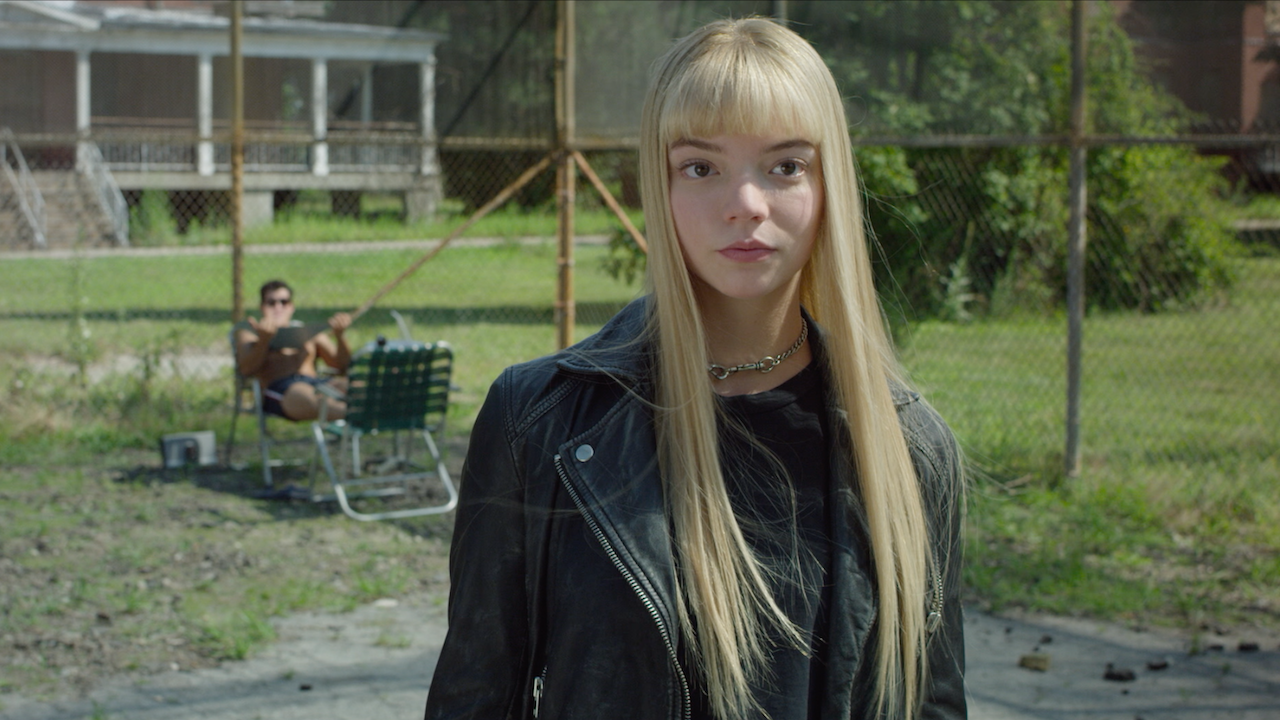 Watch Anya Taylor-Joy Bait Henry Zaga in 'The New Mutants' Deleted Scene  (Exclusive)