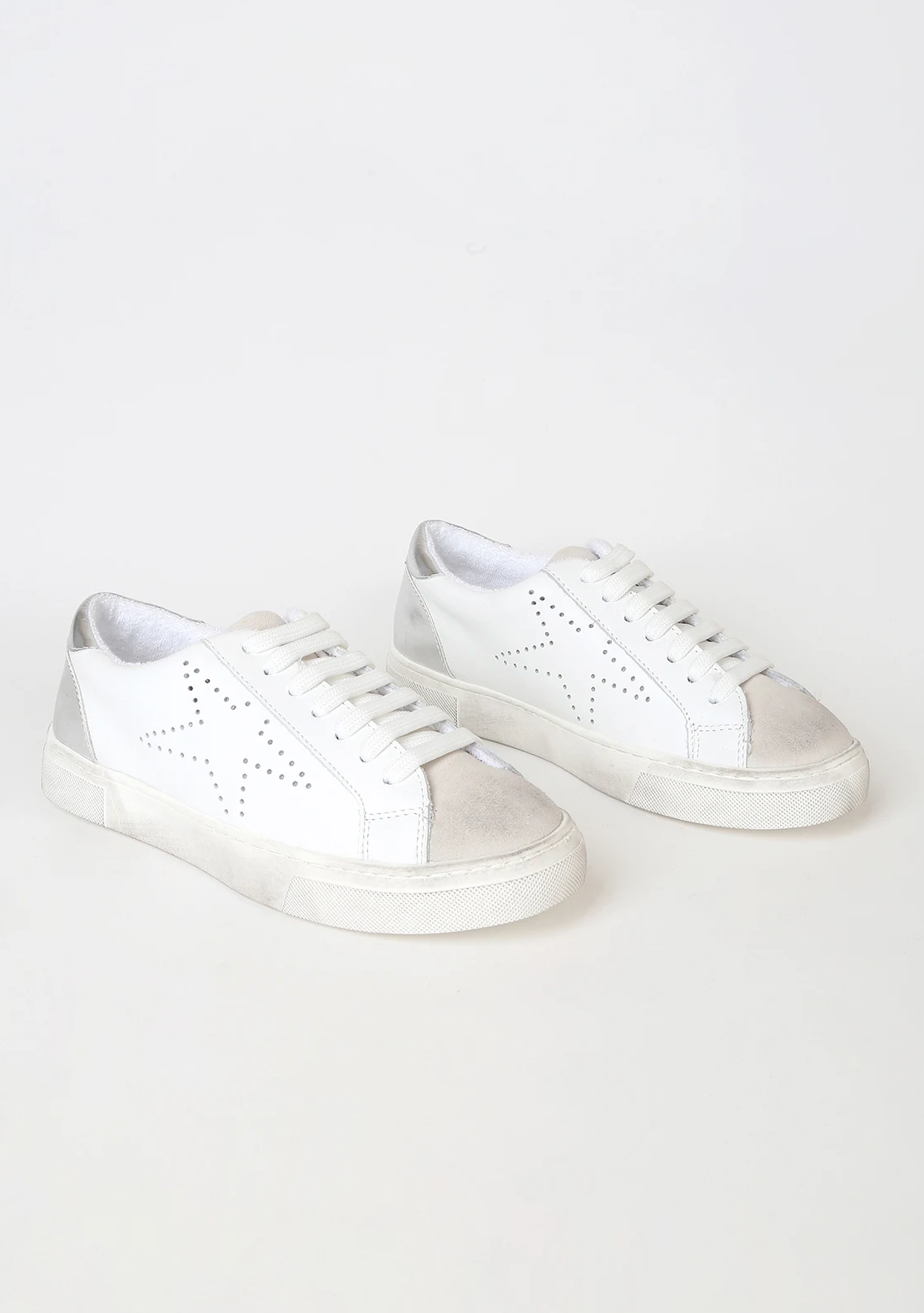 Steve Madden Rezume White Leather Distressed Sneakers