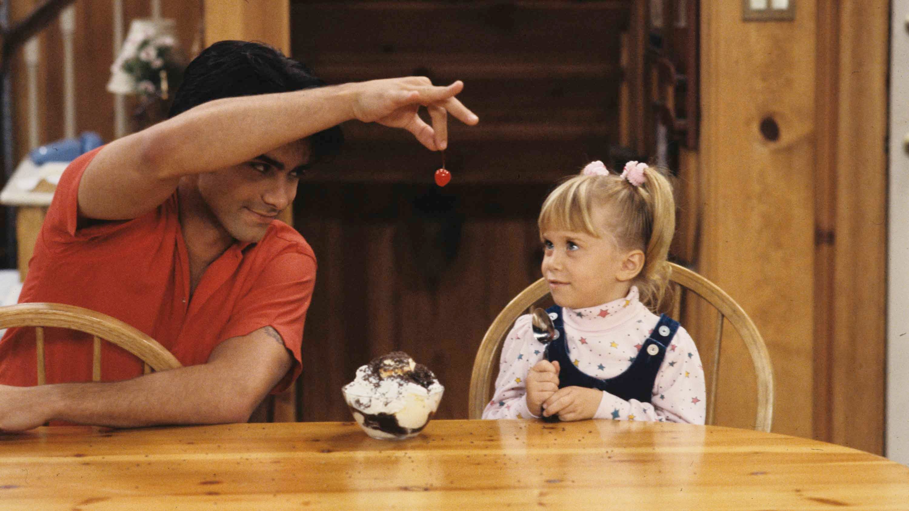 Mary-Kate and Ashley Olsen are Beyond Adorable in This Throwback Pic Posted  by John Stamos | Entertainment Tonight, image size:3000x1688