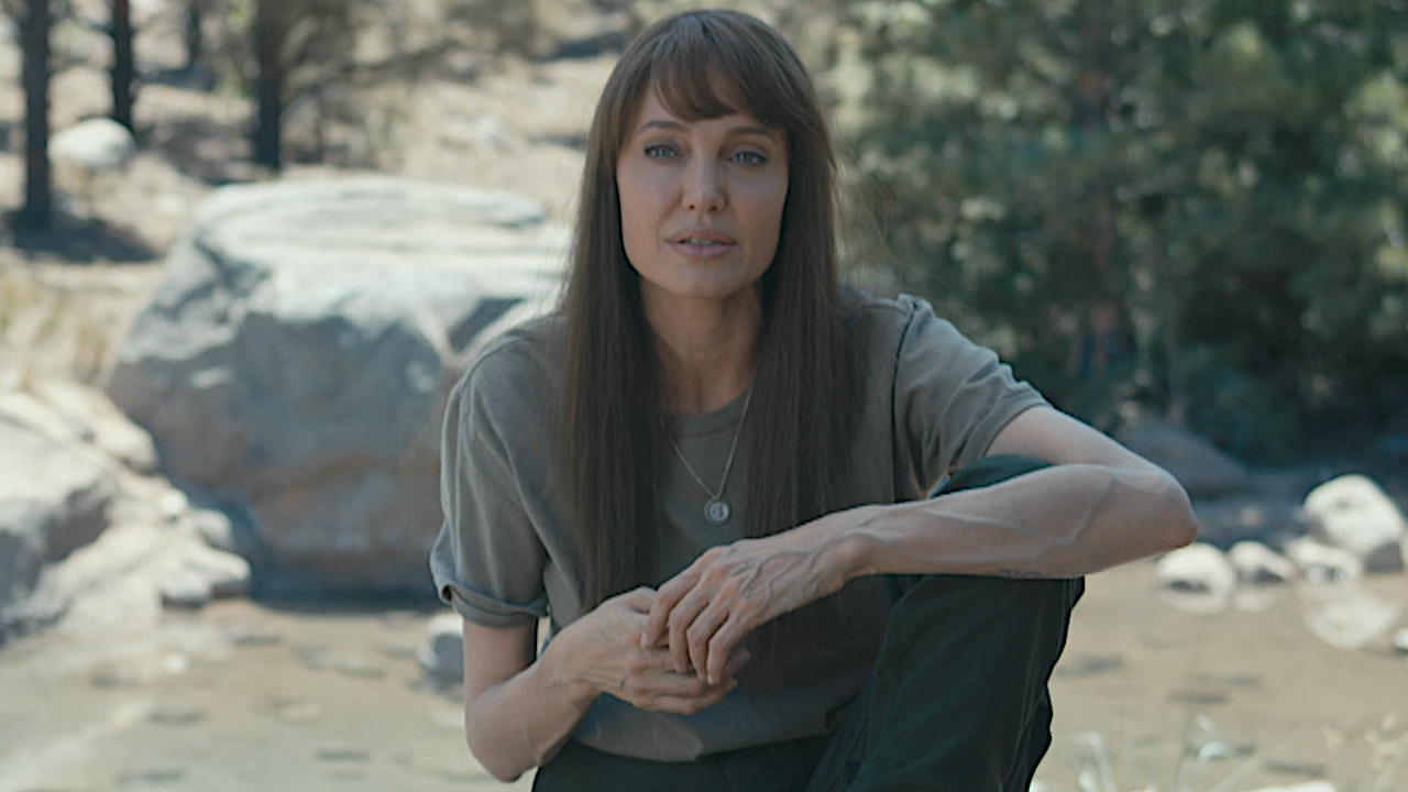 Angelina Jolie Reveals Why Those Who Wish Me Dead Was Healing For Her Exclusive Entertainment Tonight