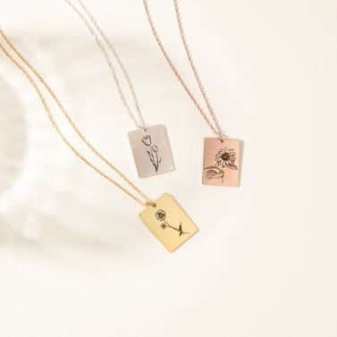 Caitlyn Minimalist Floral Tag Necklace 