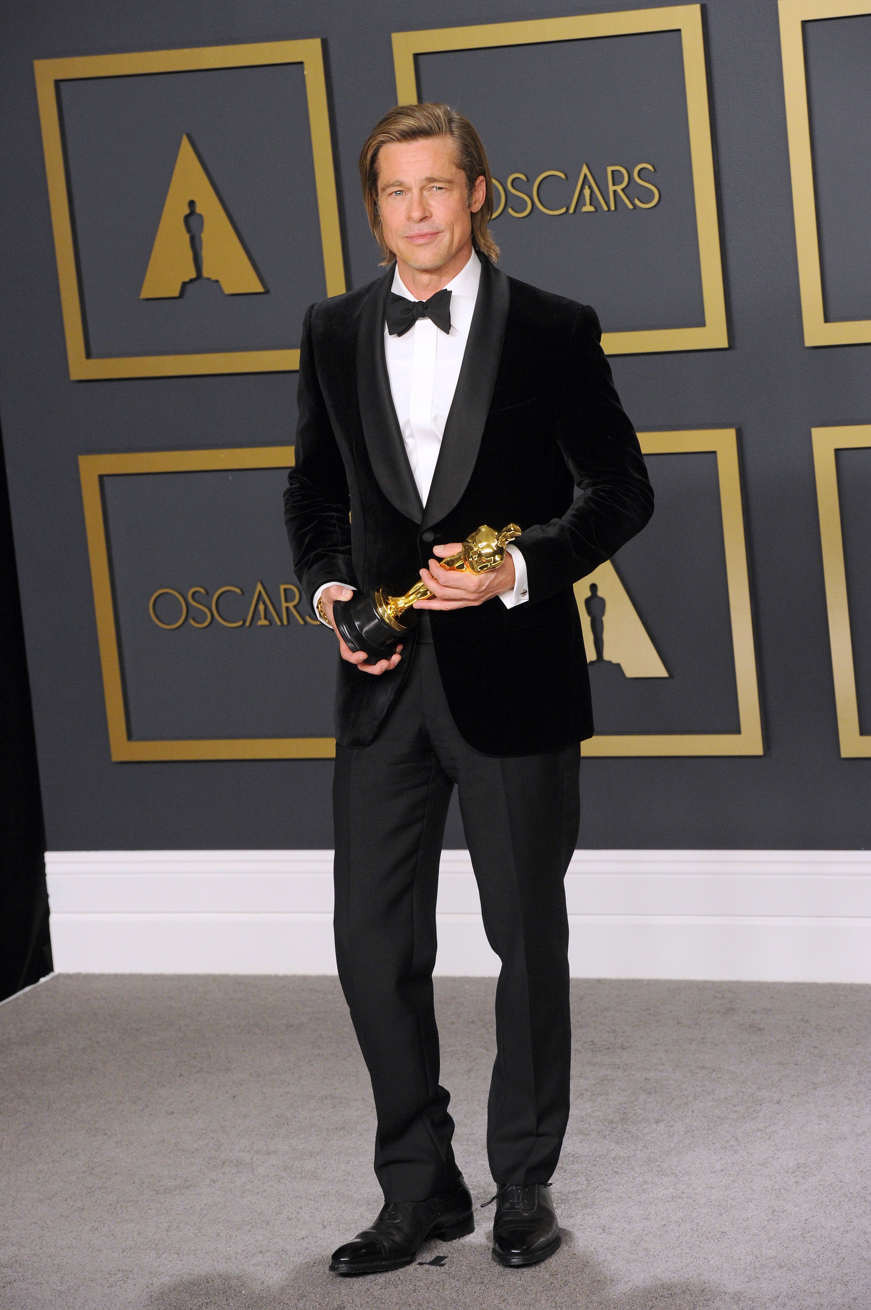 The Fashion Court on X: Brad Pitt wore a #Brioni tuxedo to the