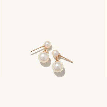 Mejuri Essential Pearl Earrings