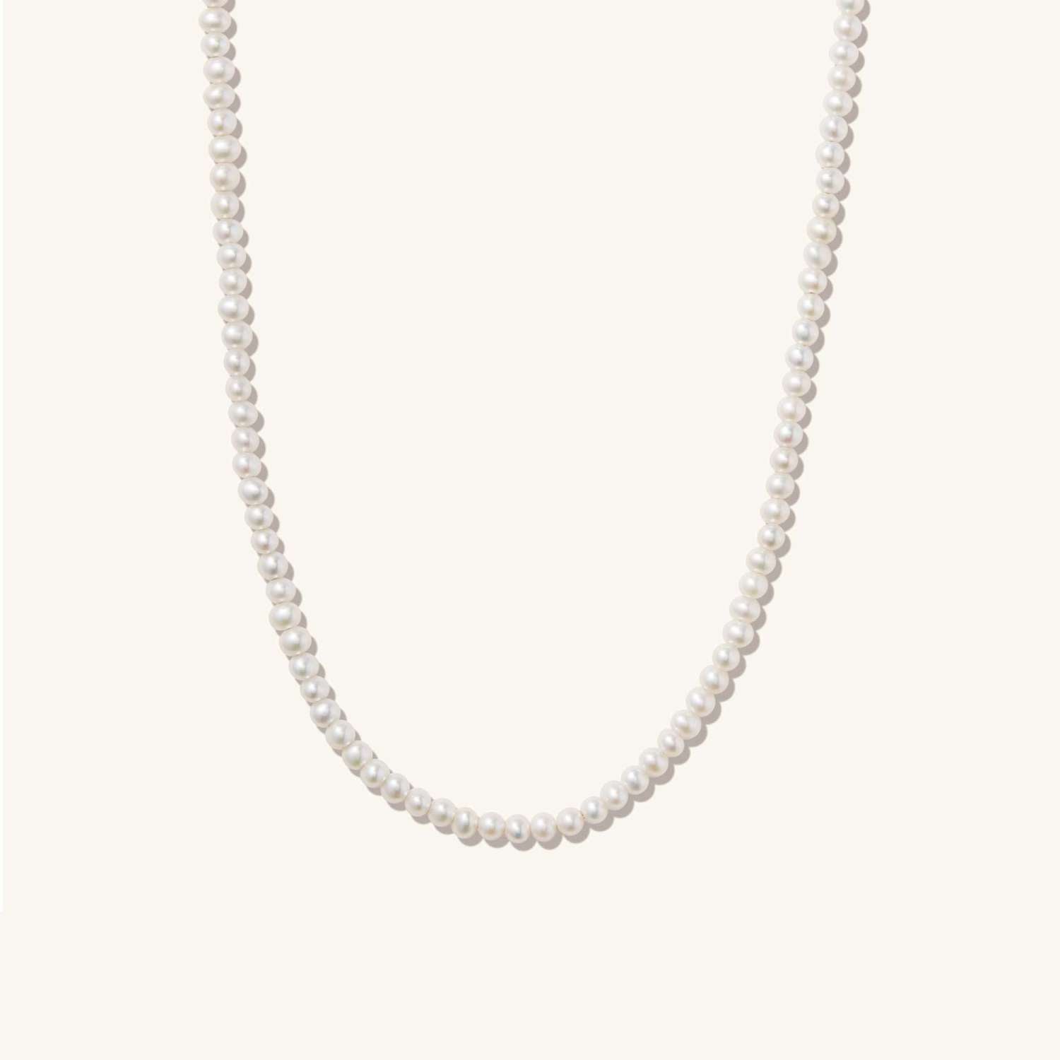 Mejuri Essential Pearl Necklace