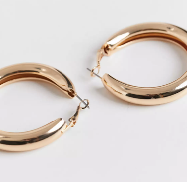 ASOS Design 40mm Hoop Earrings in Thick Tube in Gold Tone