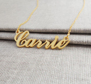 Carrie Name Necklace