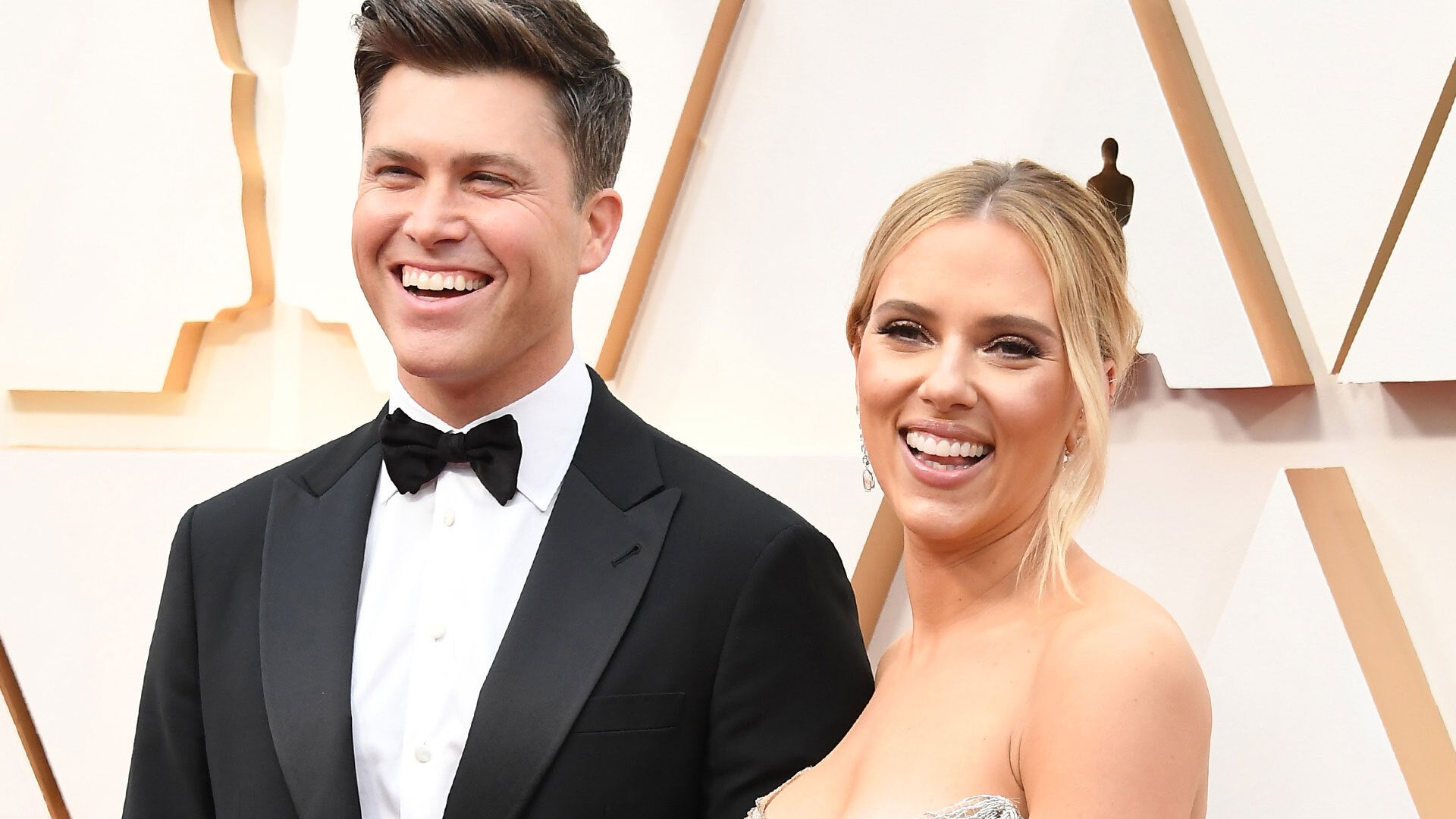 Scarlett Johansson Says She Wouldn't Have Dated Colin Jost in High School |  Entertainment Tonight