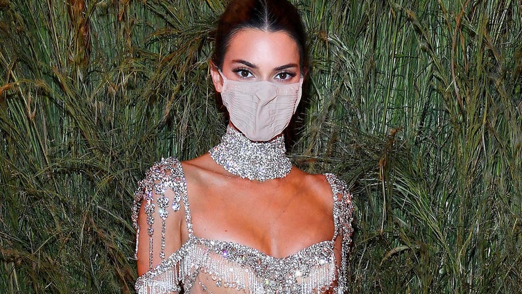 Kendall Jenner Wears Kim Kardashian's SKIMS Face Mask -- And They're Back  in Stock