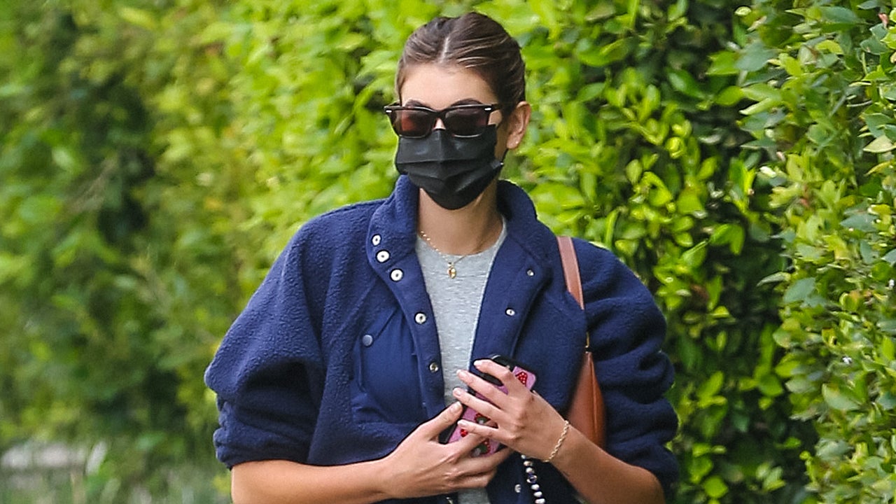 Kaia gerber fleece jacket Clearance