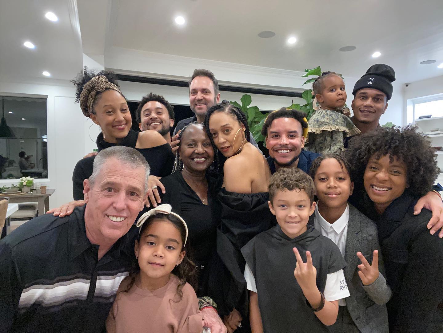 Tamera Mowry Family Tia Mowry Opens Up About Family Dynamics In Her Tamera Mowry Family Tia Mowry Opens Up About Family Dynamics In Her