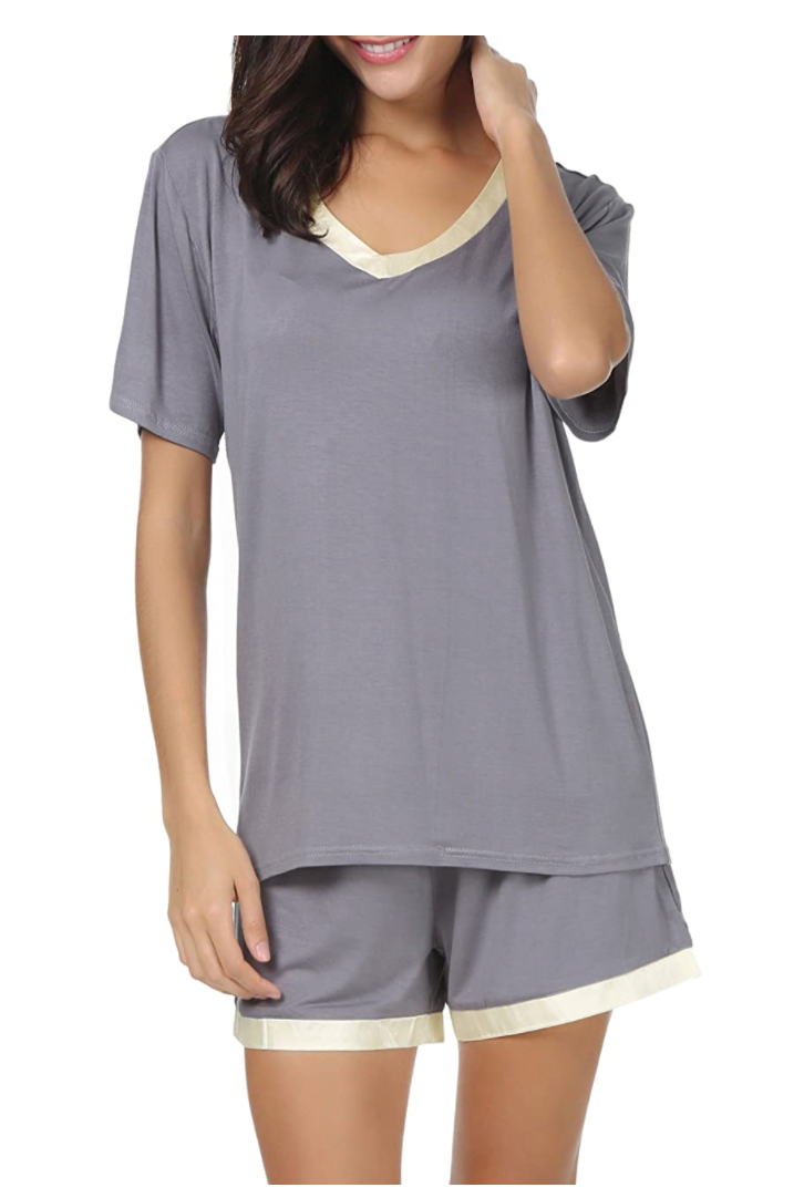 Invug Women Nightwear Short Sleeve Shirt and Shorts Pajama Set