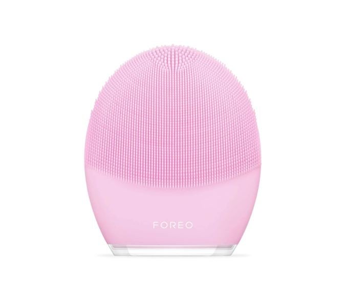 Foreo luna 3 smart facial cleansing and firming massage brush