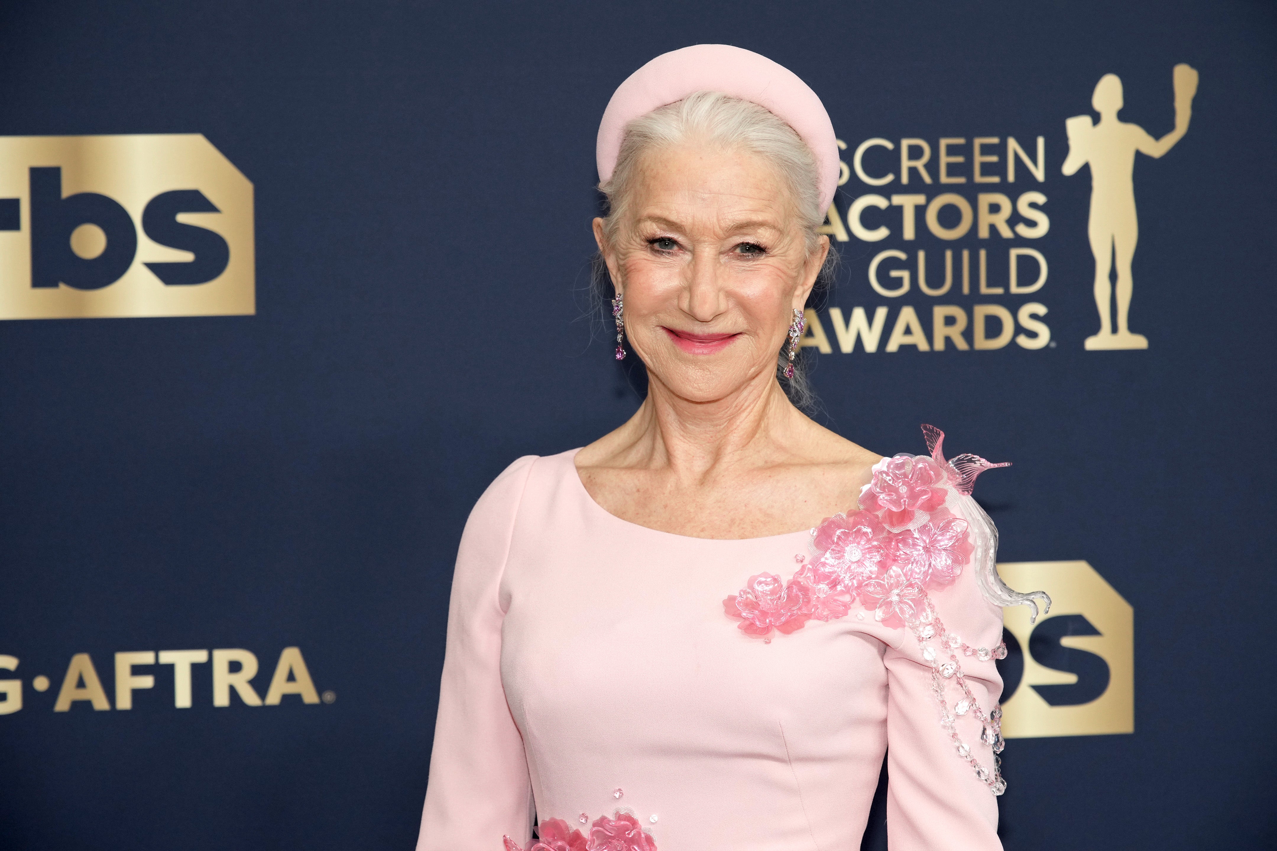 Helen Mirren Lands Cover of Beautiful Issue, Shares Why She Doesnt Like the Word Beauty Entertainment Tonight