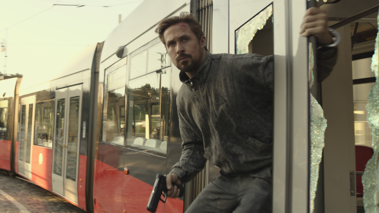 Ryan Gosling, Rege-Jean Page, cast found humor in 'Gray Man' 