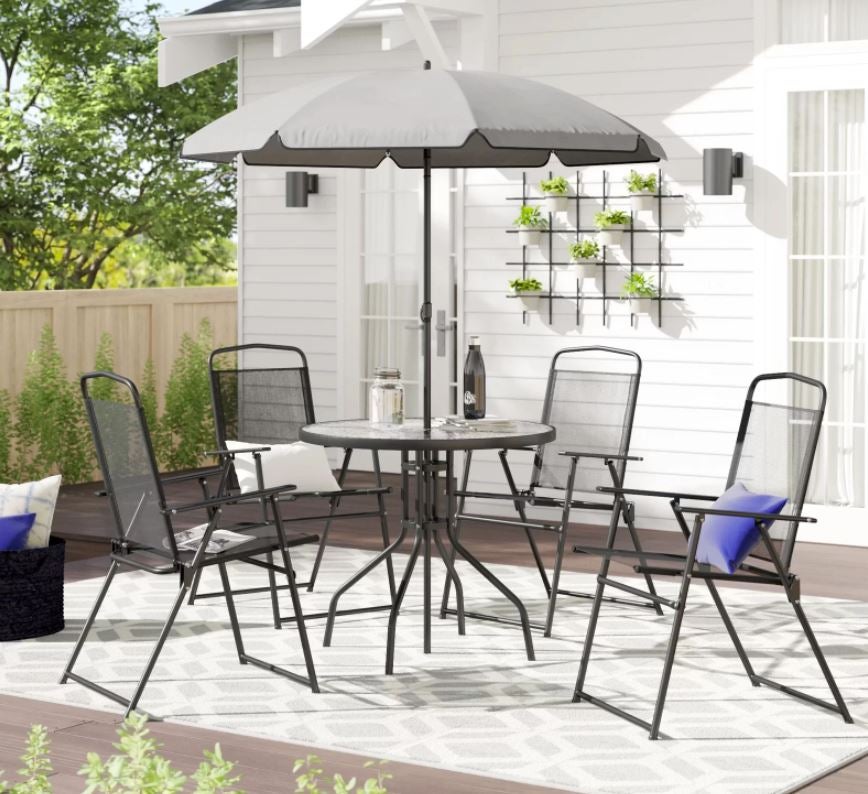 Round 4-Person Outdoor Dining Set with Umbrella