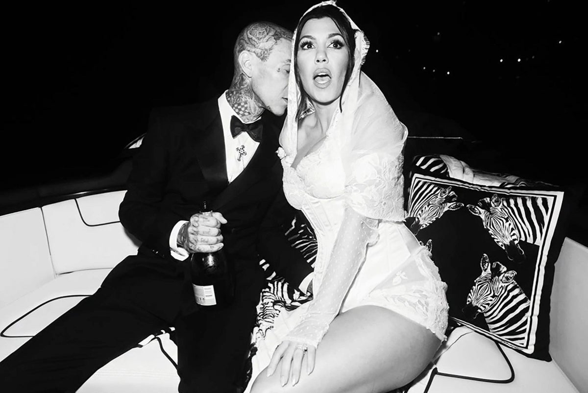 celebrity wedding pictures kourtney travis