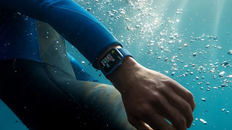 The Best Apple Watch Deals for Dad This Father's Day at Amazon and Walmart  | Entertainment Tonight
