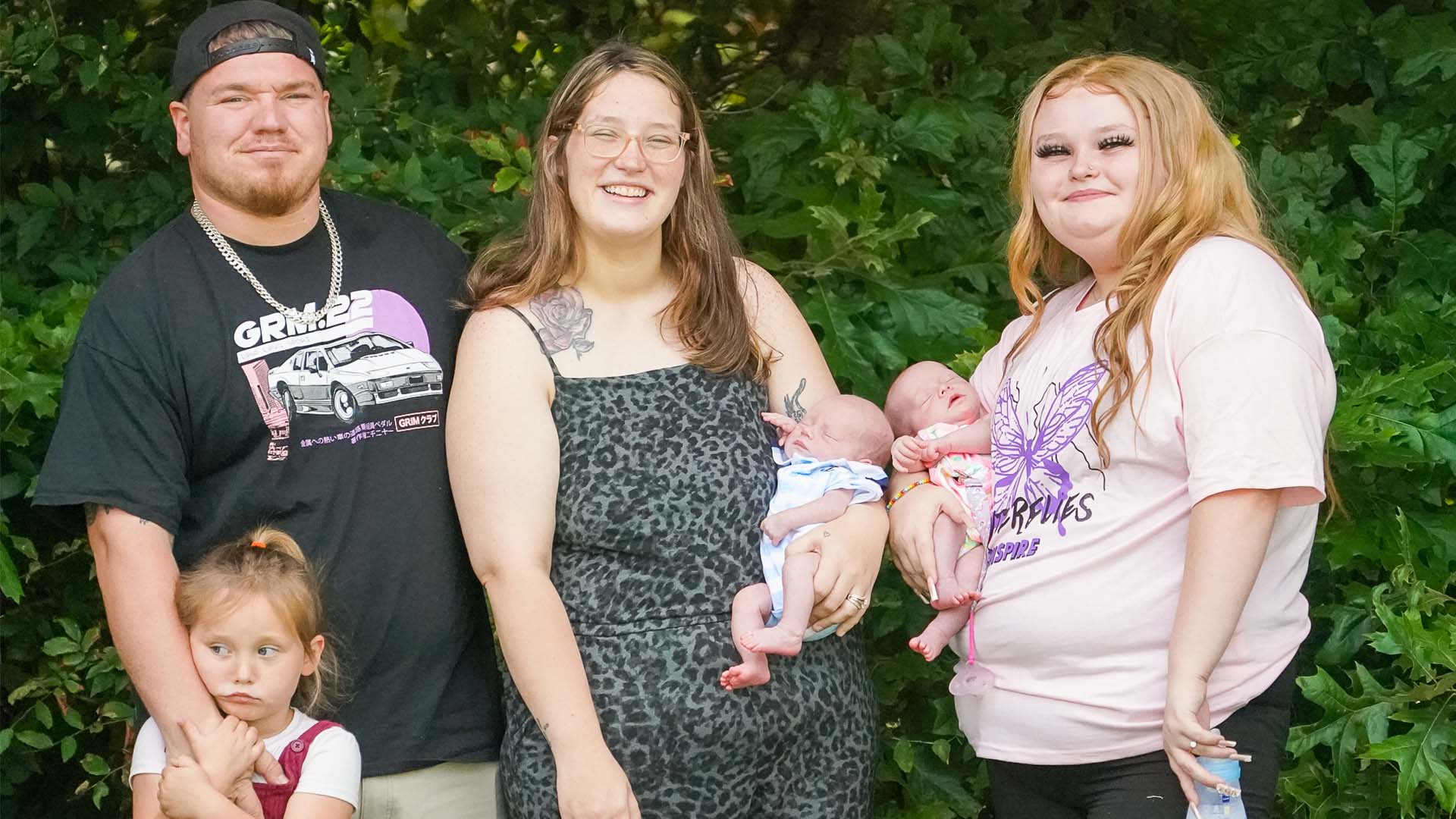 Mama June's Daughter, Lauryn 'Pumpkin' Efird, Debuts Newborn Twins