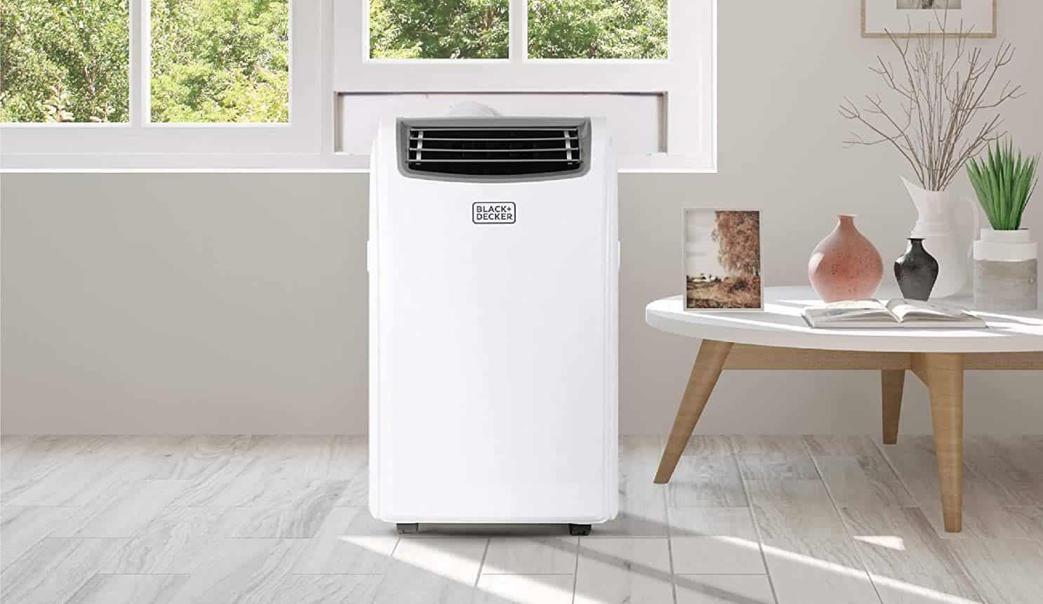 konsulent Blodig Prøv det Black and Decker's Best-Selling Portable Air Conditioner Is On Sale at  Amazon Now: Get $100 Off | Entertainment Tonight