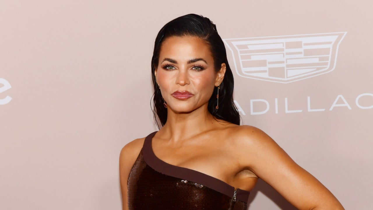 Jenna Dewan shows off her growing baby bump in bra and underwear before  performing an Irish dance with daughter Everly, 10, to celebrate St.  Patrick's Day