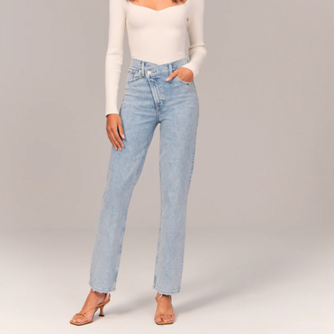 Abercrombie & Fitch '90s Ultra High Rise Straight Jeans