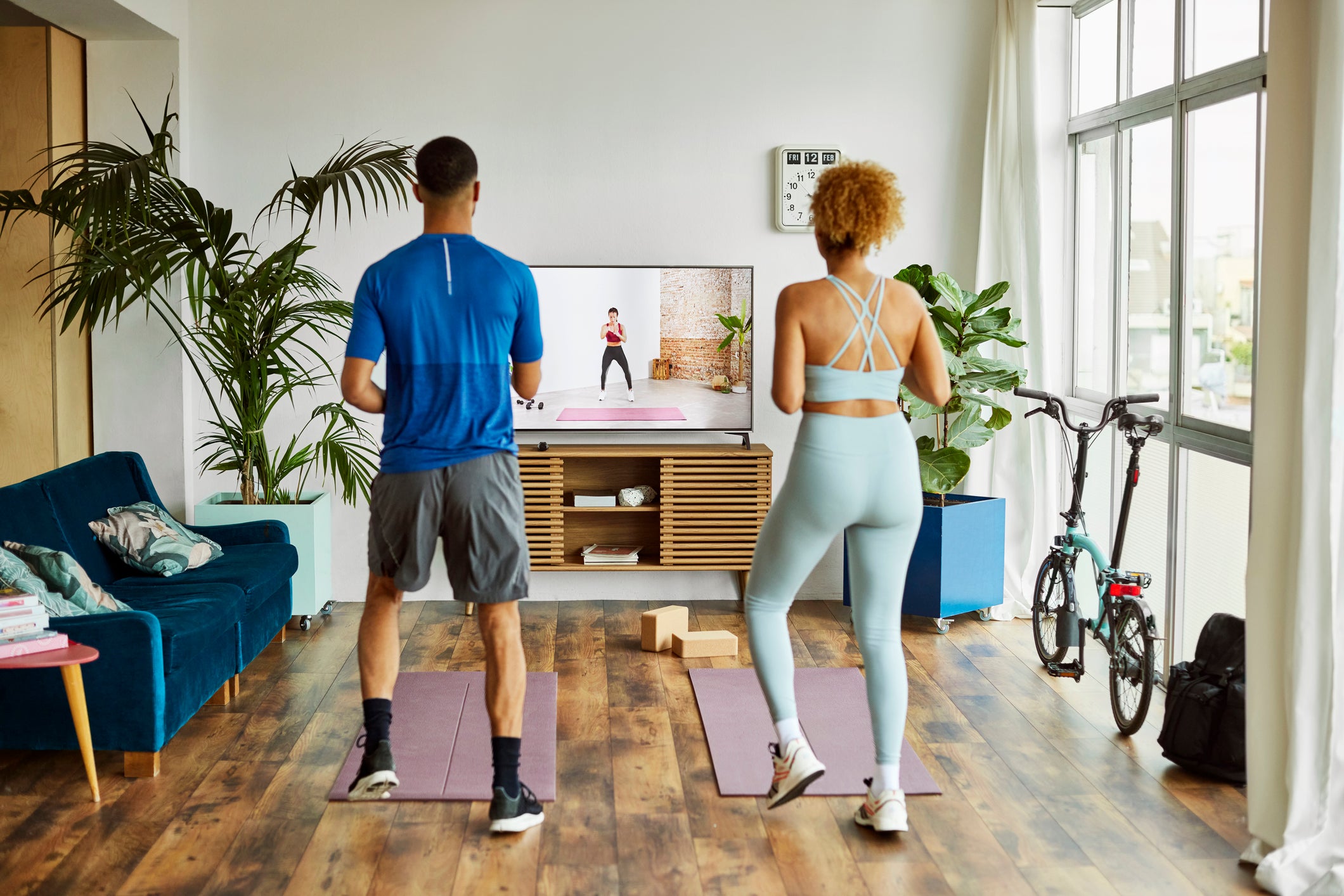 29 Fitness and Wellness Gifts for Anyone Who Can't Stop Streaming Online  Workouts - Fashionista