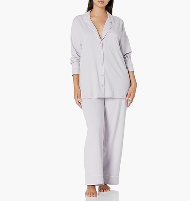 10 Chic Pajama Sets for Women to Celebrate the New Year in Style and  Comfort — Available on